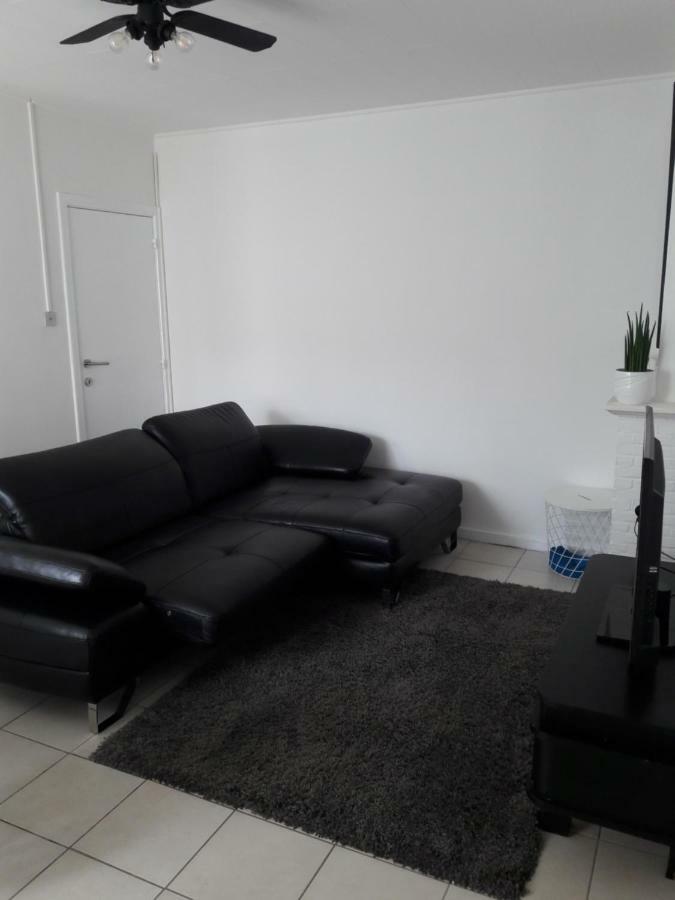 2 Slaapkamer Op De Zeedijk Oostende.